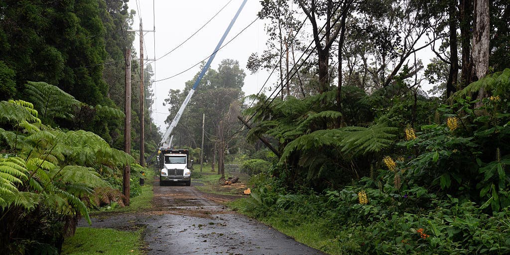 Nolo set to become major hurricane, bringing catastrophic flooding to Hawaii's Big Island