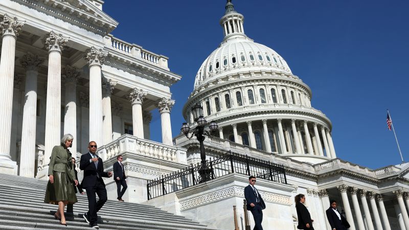Democrats scramble for more cash ahead of the midterms
