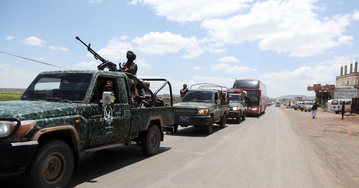 Yemen's Houthi Detained Fighters Arriving Sana'a In 2026