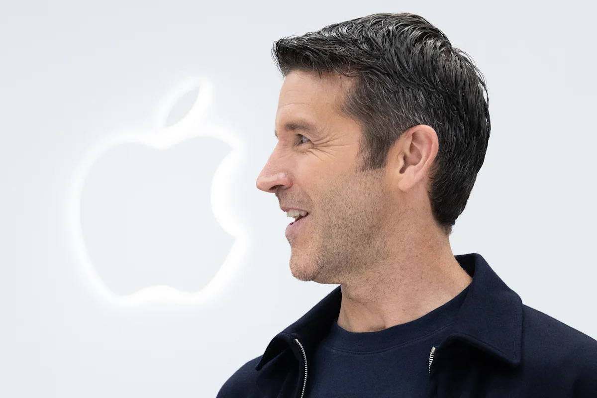 Apple stock pops on report it will unveil all-new smart home hub at Oct. 13 event