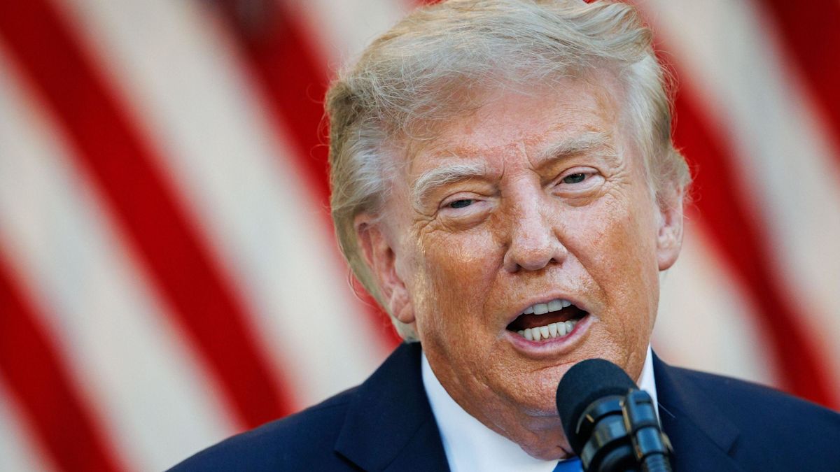 Trump hints US would not back UK over Falkland Islands due to lack of Iran war support