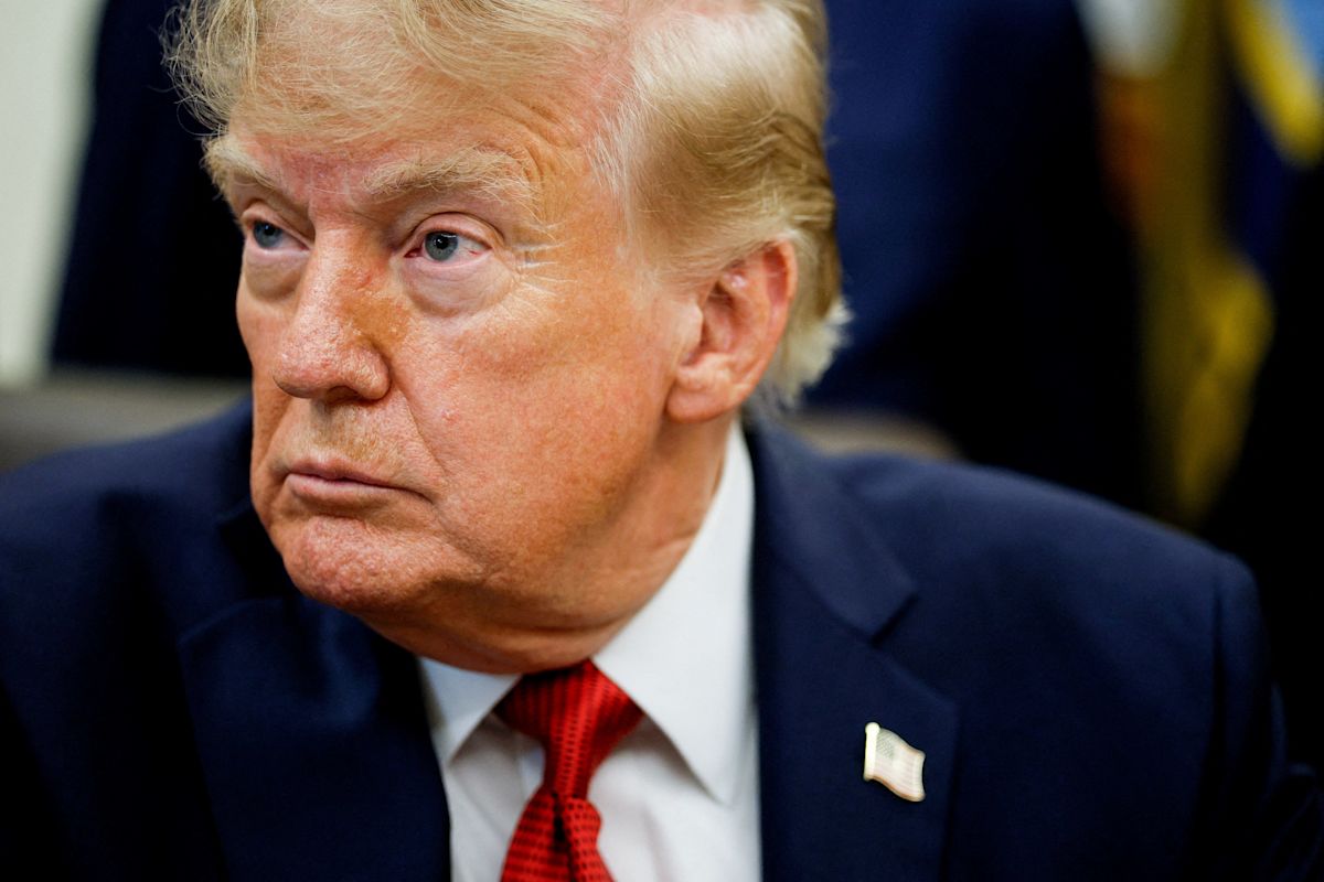 Trump 'deciding' whether to 'blow the entire nation up' in Iran threat