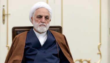 Iran shuts French language centre in Tehran
