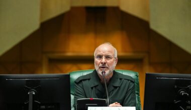 Iran hints at renewed diplomatic push with US