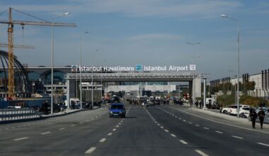 Iran threatens neighbours as US sanctions disrupt flights