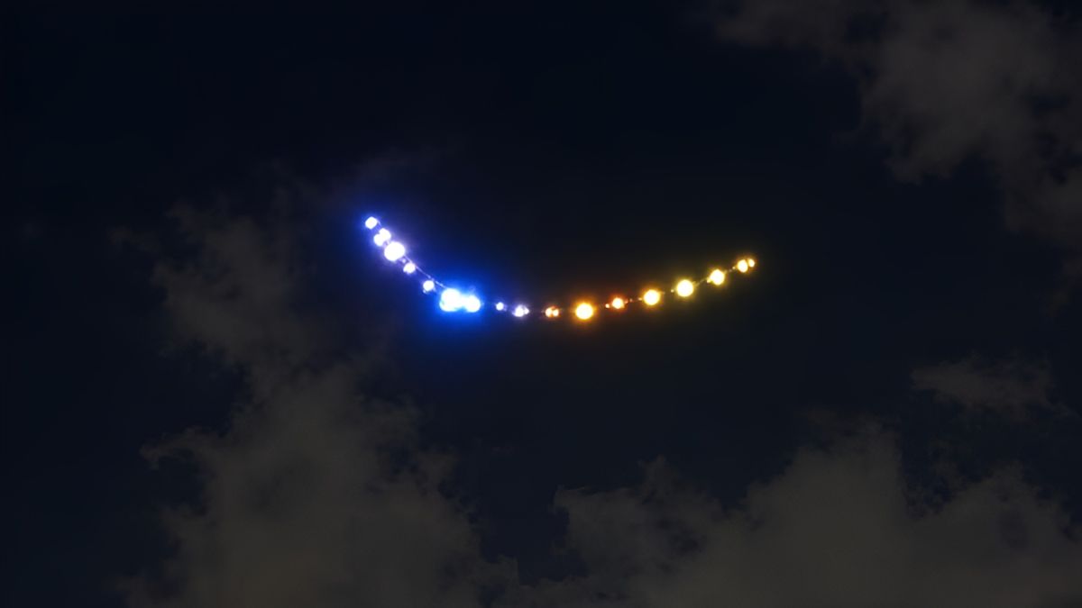 Unexplained Lights Over Tehran Fuel Drone and UFO Speculation Amid US-Iran War