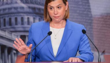 Senate Democrats Demand Answers on Iran War Cost