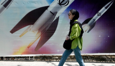 Trump Rejects Iran Ceasefire, Expects Bombing to Resume After Midterms