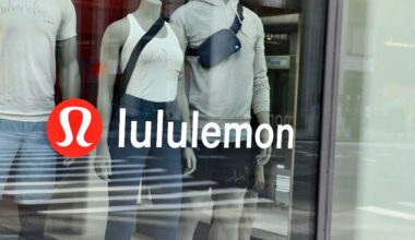 Lululemon shares tumble on weak China, North America sales
