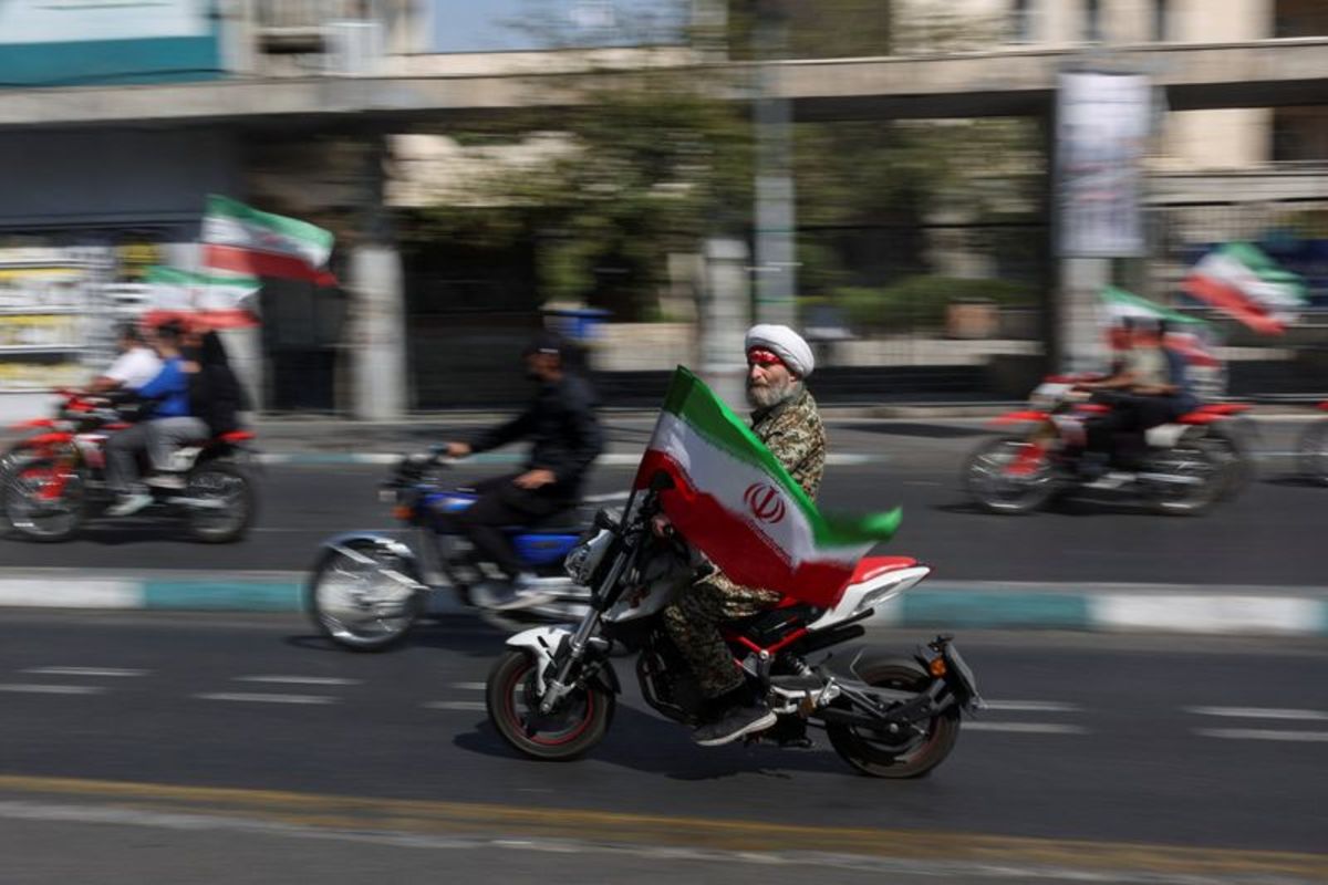 Iran insists on diplomatic solution after Trump rejects peace plan