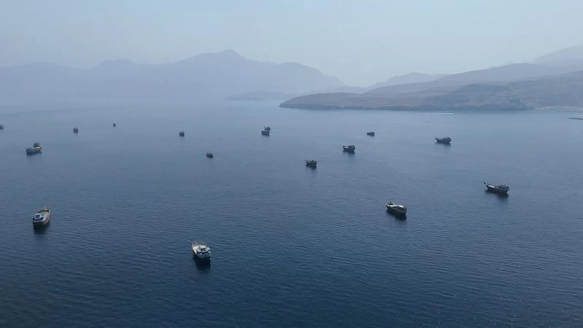 Oil rises slightly ahead of potential US-Iran talks