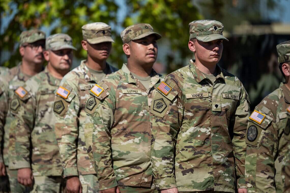 Sacramento-based Army Reserve soldiers receive medals after Iran war deployment