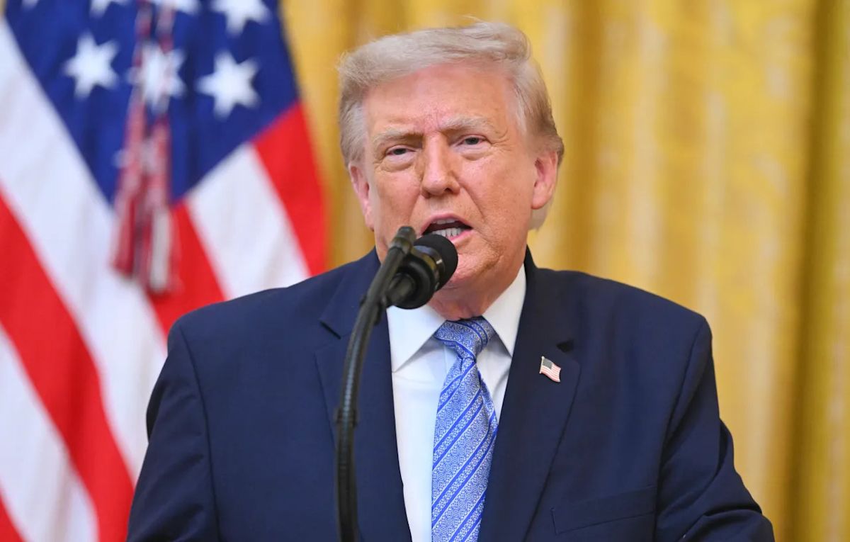 Trump Administration Plans Post-War Middle East Strategy To Contain Iran, Expand Normalization Between Israel And Regional Neighbors — SPY, QQQ, DIA In Focus