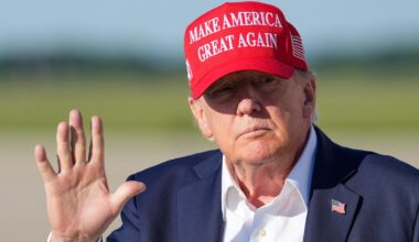 Trump’s Iran War Crisis Sparks Rationing at Costco