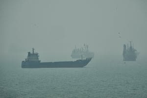 Strike on Iranian cargo ship in the Strait of Hormuz kills 1, Iranian media say