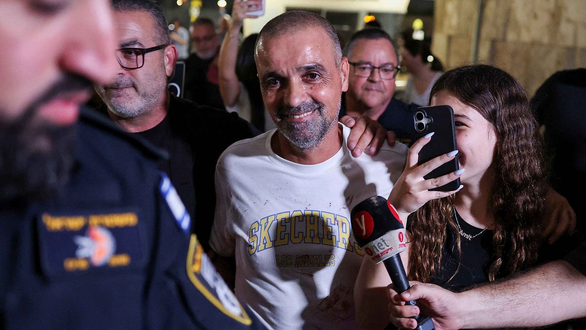 ‘I Ran Toward the Cockpit’: An Exclusive Interview with the Israeli Dad Who Stopped a Hijacking