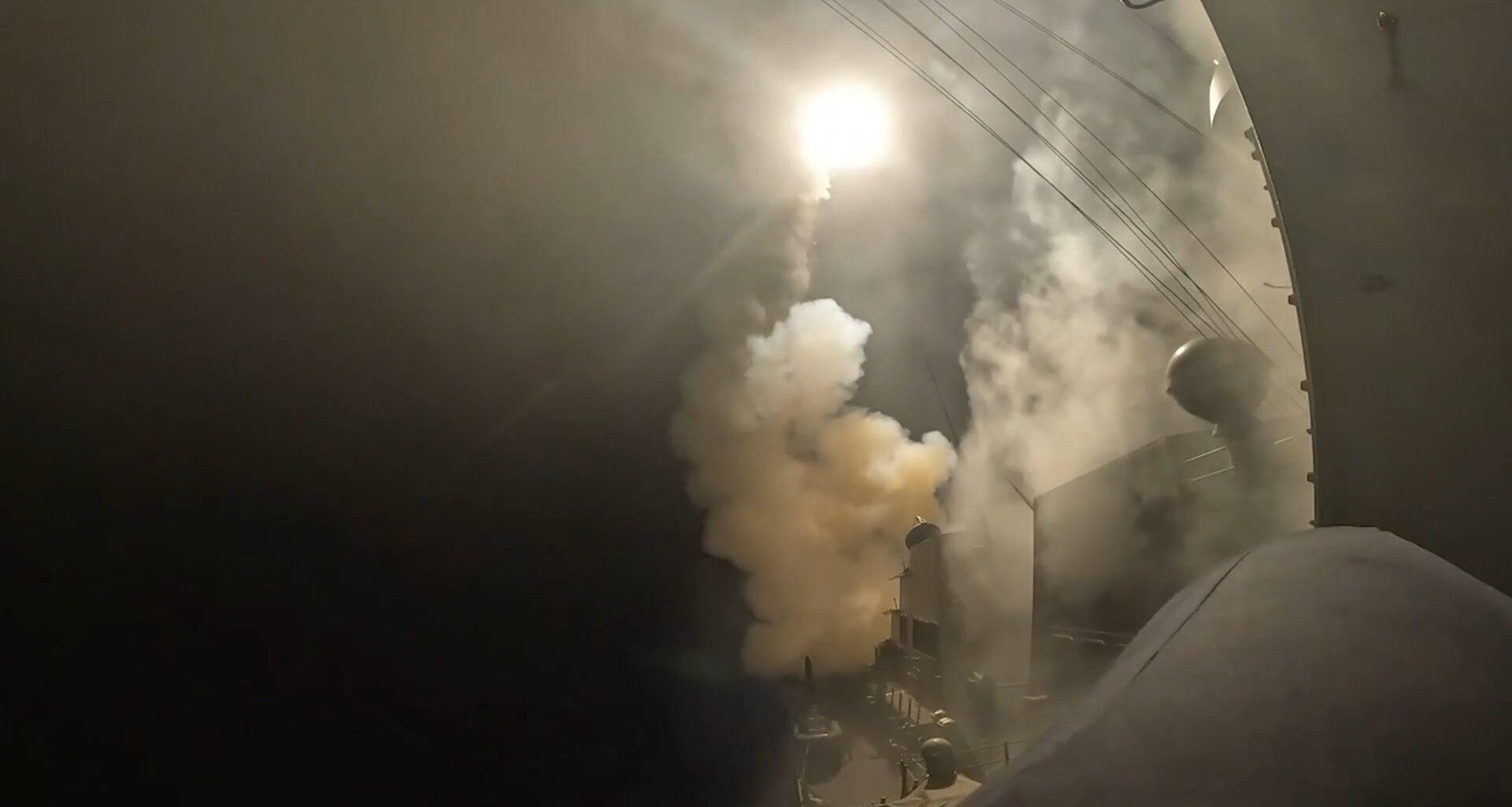 US launches new strikes on Iran, denies its bases hit in Jordan | Donald Trump News