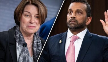 Sen. Amy Klobuchar questions FBI Director Kash Patel over Renee Good, Alex Pretti investigations