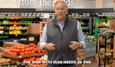 Desperate Republicans are jumping Trump's war ship of doom