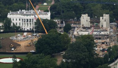 White House construction on $400m ballroom can go on, says US Supreme Court | Courts News