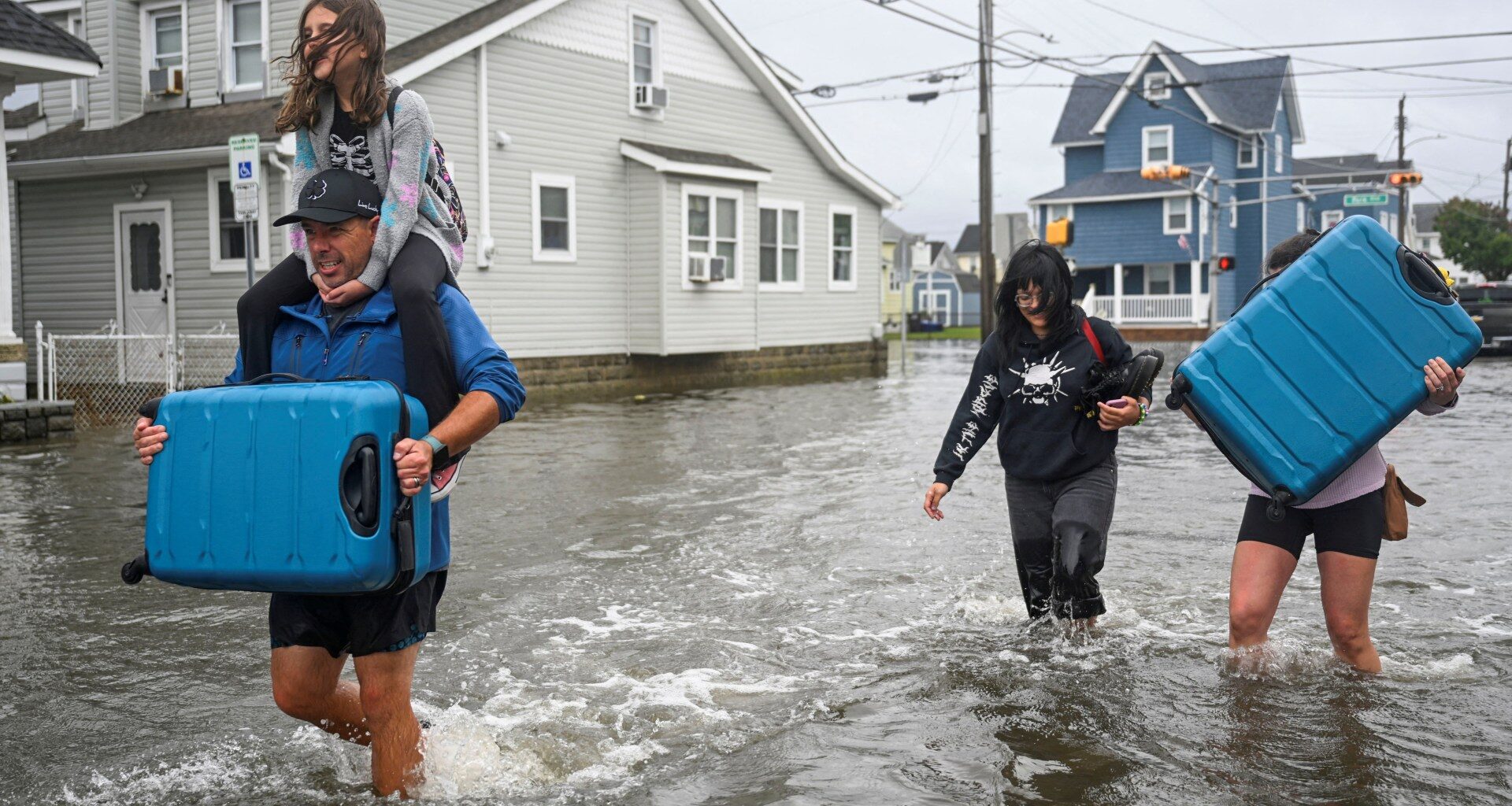 Powerful storm brings flooding, power outages to northeastern United States | Weather News