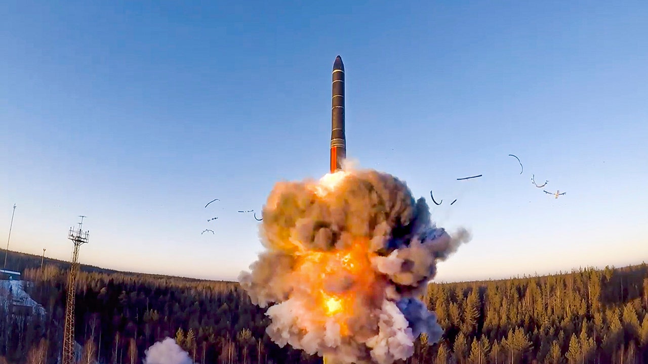 Russia plans 800 km ballistic missile test to strain Ukraine defenses: expert