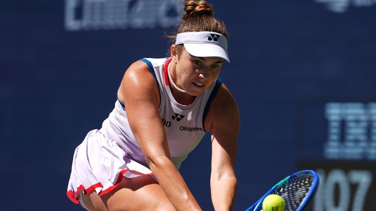 Noskova was hoping to become the first back-to-back Grand Slam winner since Naomi Osaka in 2021