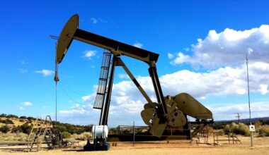 Brent nears $100 as US-Iran tensions stoke supply concerns