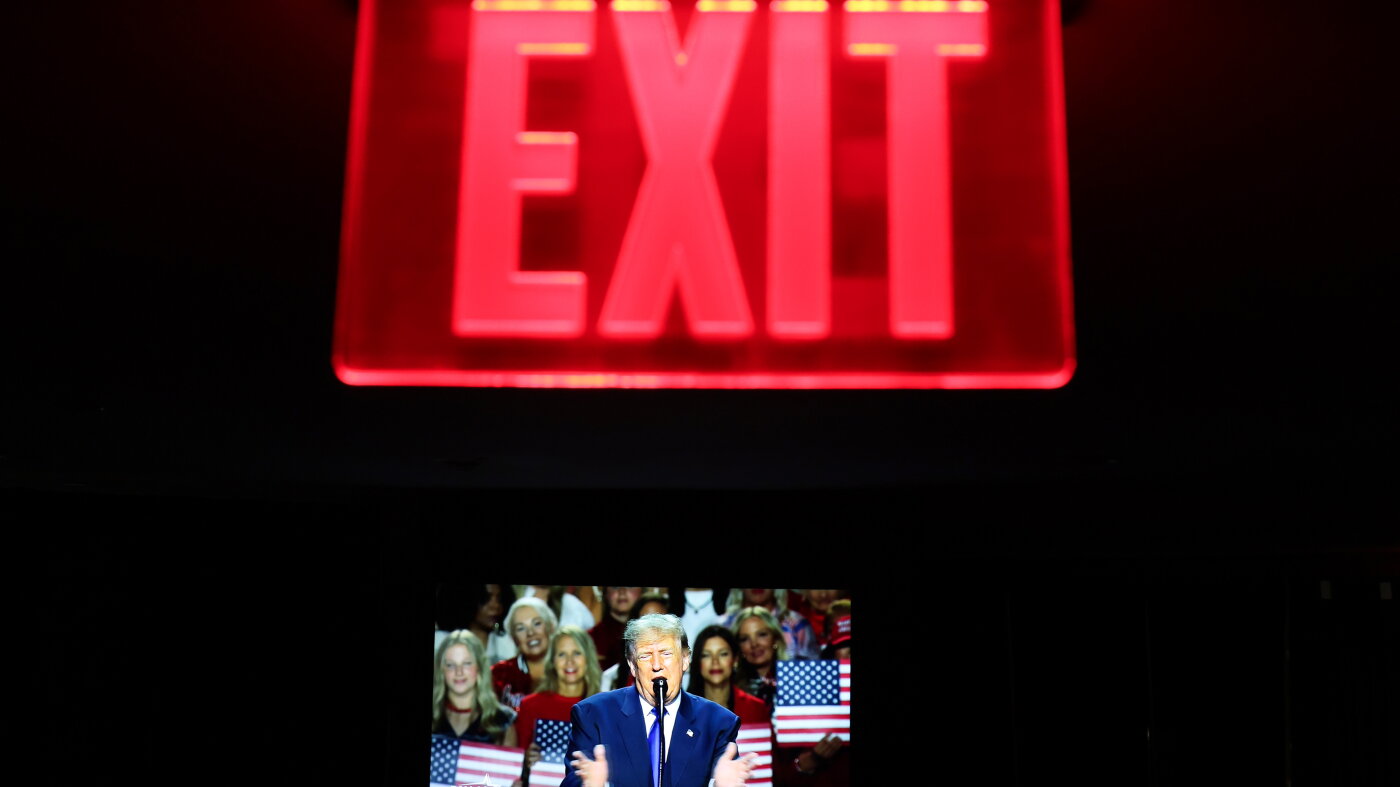 Some in GOP distance from Trump as midterms inch closer : NPR