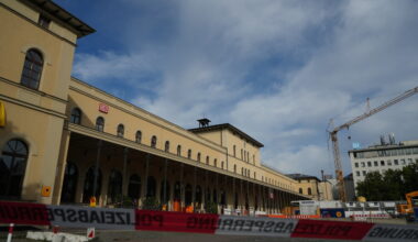 Explosion near German train station injures 2