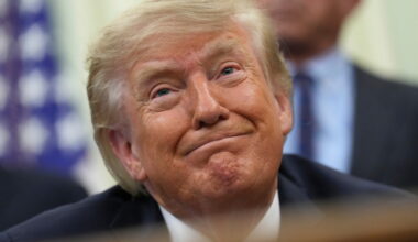 Battleground Republicans still waiting for Trump to open his campaign wallet