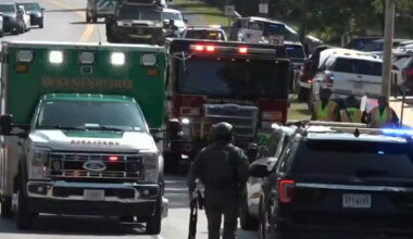Gunman shoots staffer at Virginia elementary school, kills himself