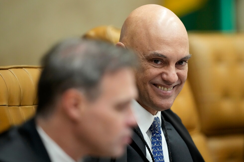 Brazilian Supreme Court justice de Moraes under fire for alleged links to disgraced banker