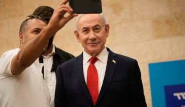 Netanyahu turns his focus to his divided base with eyes on reelection