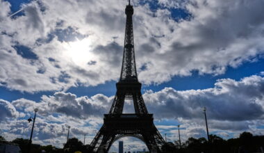 Eiffel Tower strike ends and Paris landmark reopens