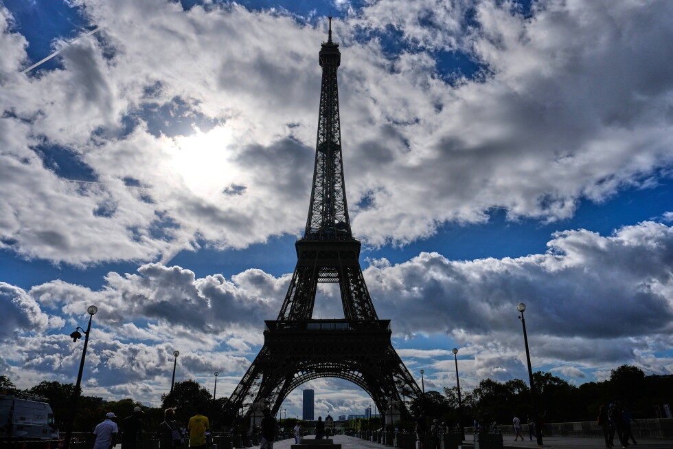 Eiffel Tower strike ends and Paris landmark reopens