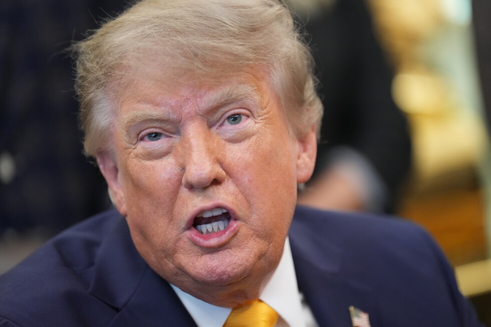 Trump shrugs off Iran conflict and calls it 'small potatoes'