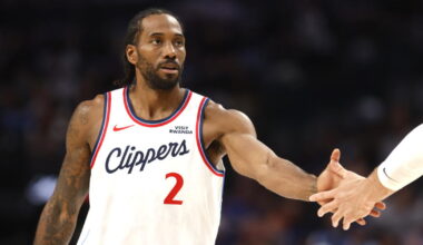 Kawhi Leonard is a Hall of Fame scam artist who deserves boos