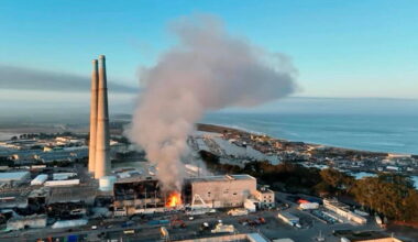 Another battery fire erupts at Moss Landing, where some units are still charged