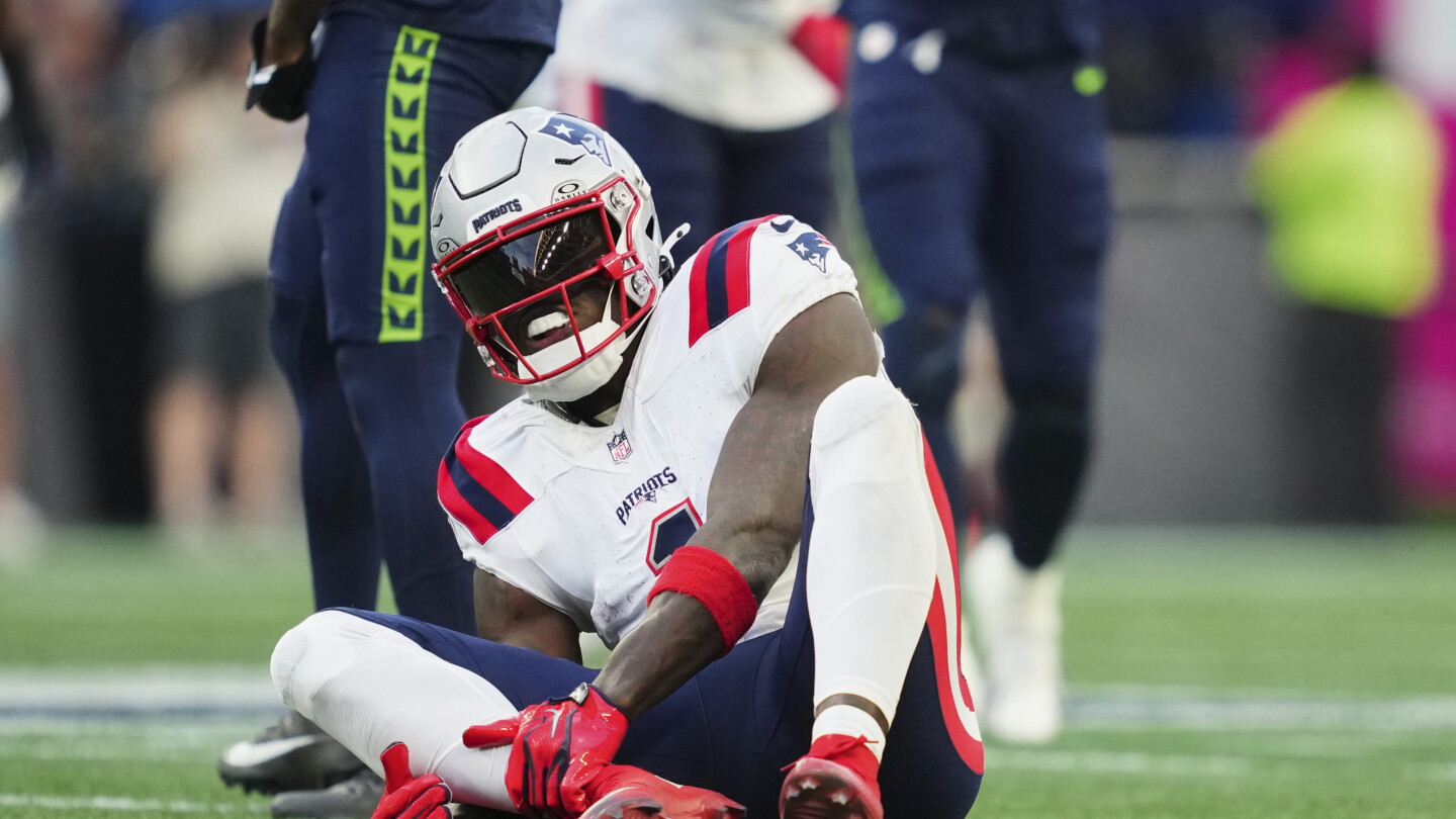 Report: A.J. Brown believed to have a high-ankle sprain