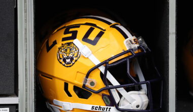 LSU president confirms program will not roster Dae’Quan Wright, Zxavian Harris