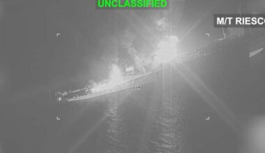 Iran, U.S. attack tankers in biggest shipping strikes of war