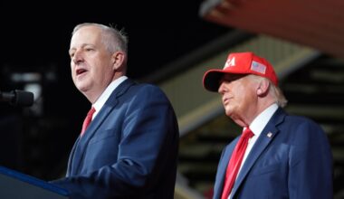 Trump pushes his $5,000 'dividend' pledge. Republican candidates, not as much
