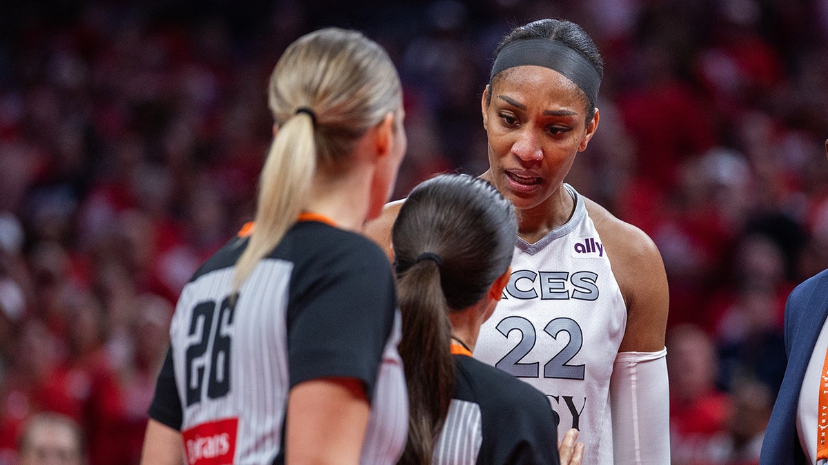 A'ja Wilson talks to refs