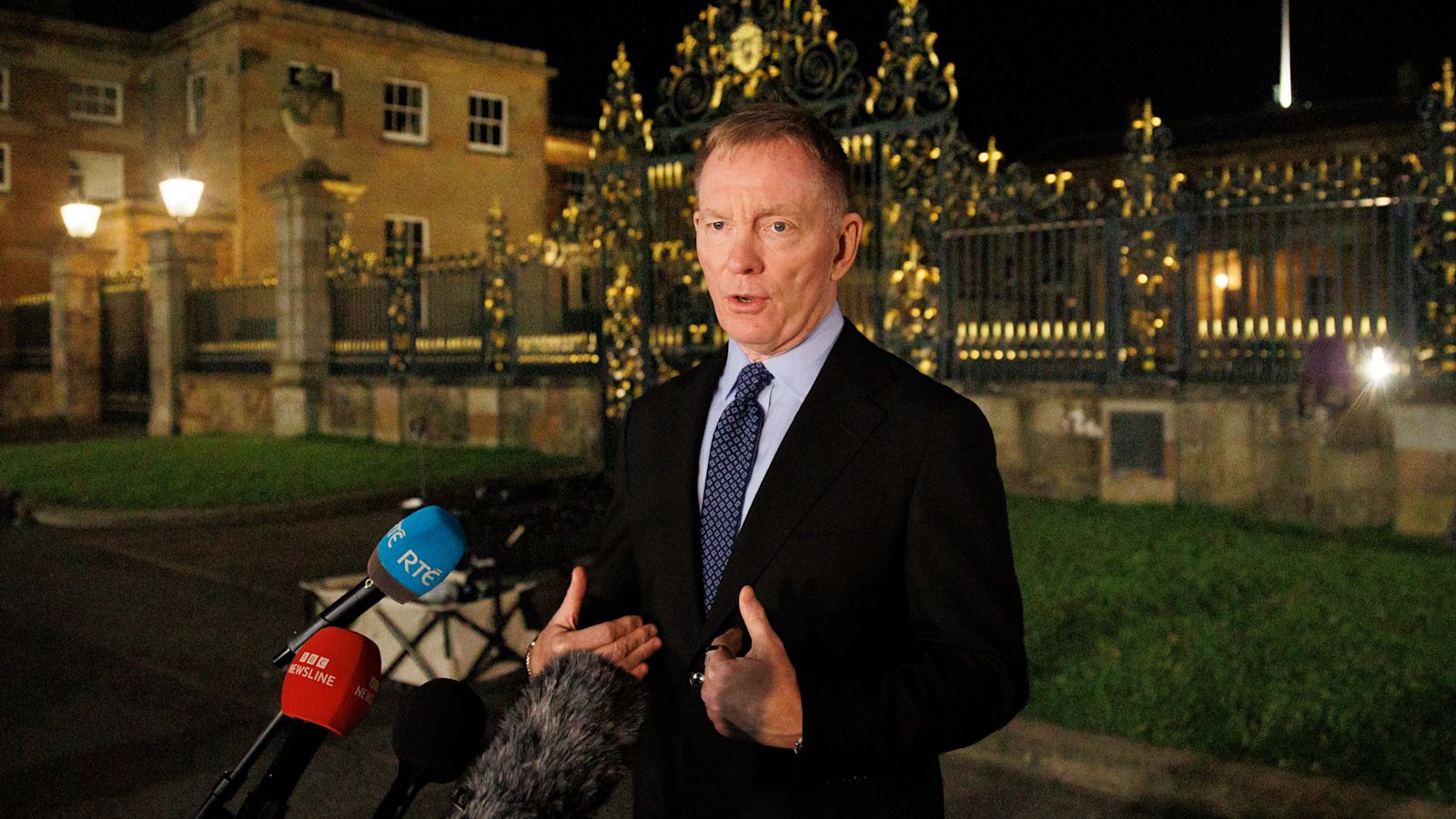 Sir Chris Bryant has banned Drumcree parade after being asked by PSNI chief to intervene | UTV
