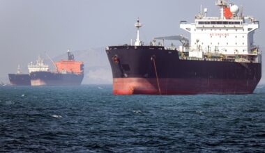 Rebounding Hormuz oil exports vulnerable to increased Iranian attacks