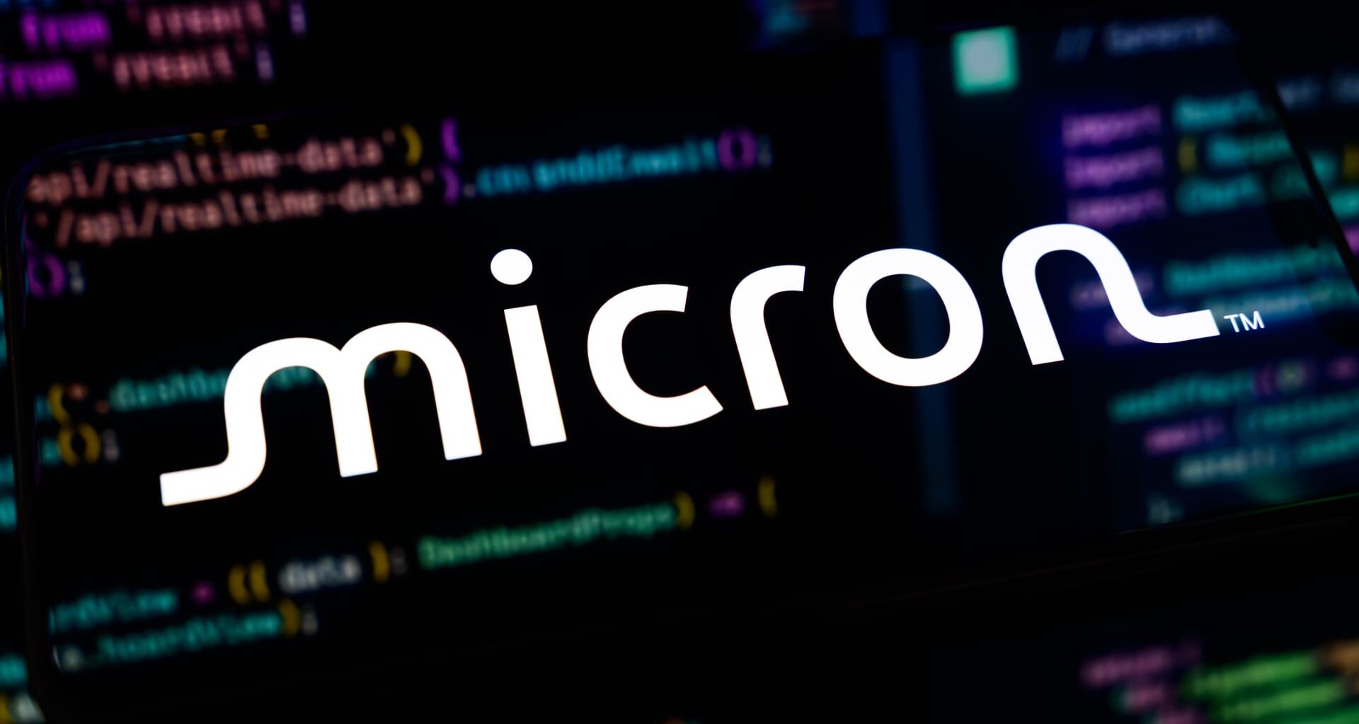 Micron, SK Hynix, Samsung Electronics, ASML shares: tech stocks fall