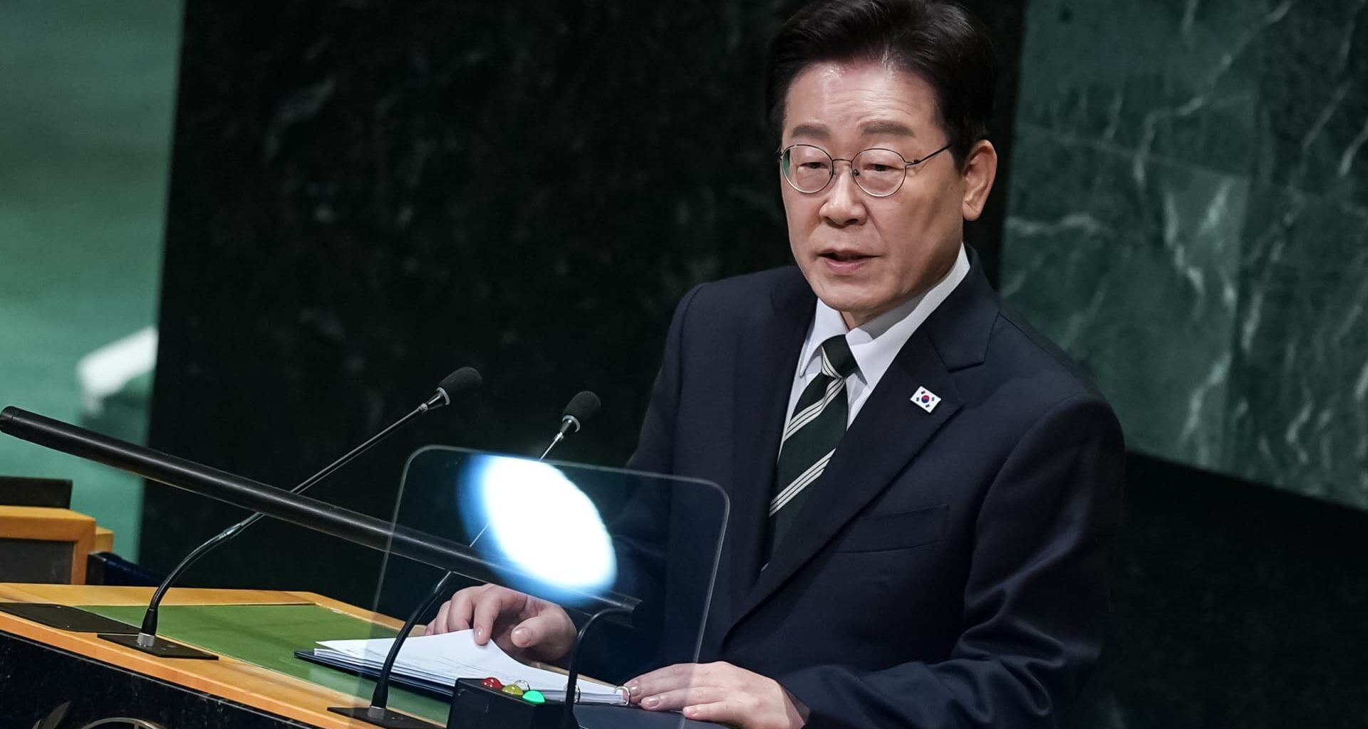 South Korean President Lee warns of 'measures' against Ukraine