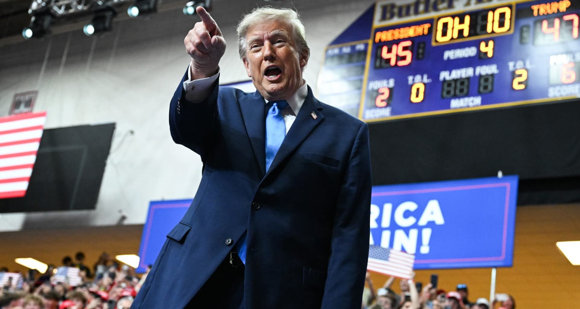 In Ohio rally speech, Trump says he may not help if Democrats win