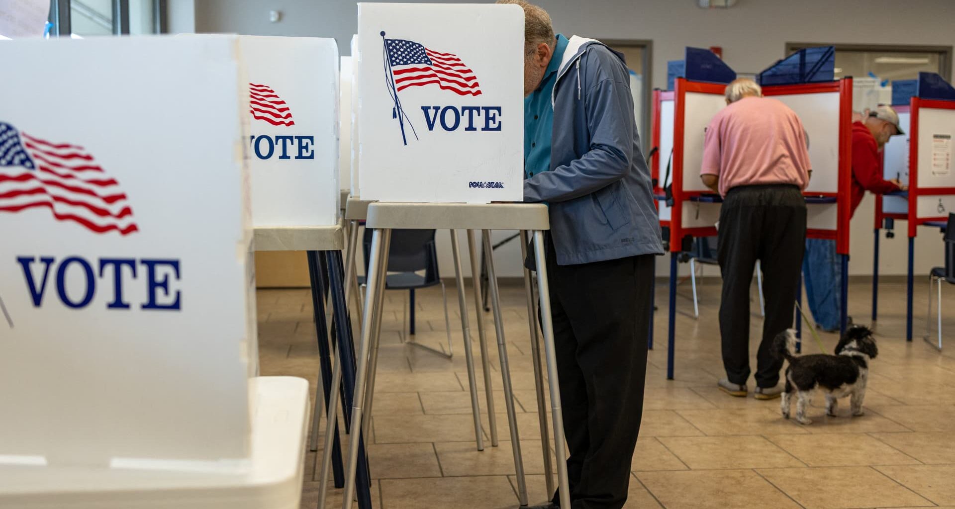 Corruption is top voter issue in final CNBC poll before election